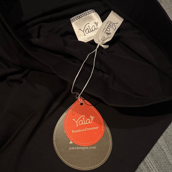 Black Leggings - Picture 3 of 3